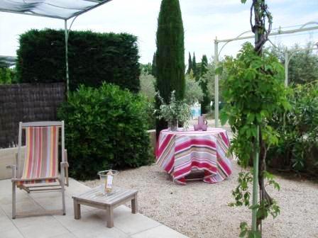 self-catering rental saint remy de provence : les jardins de Fontanille